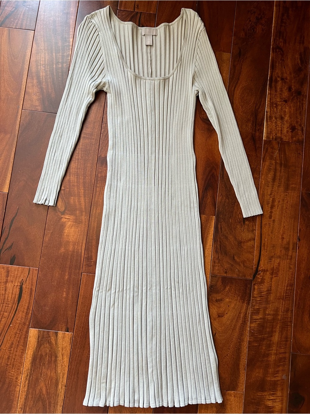 Ribbed Long Sleeve Scoop Neck Midi Dress